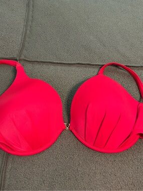 VENUS Bright Red Push-Up Underwire swimsuit top (only)